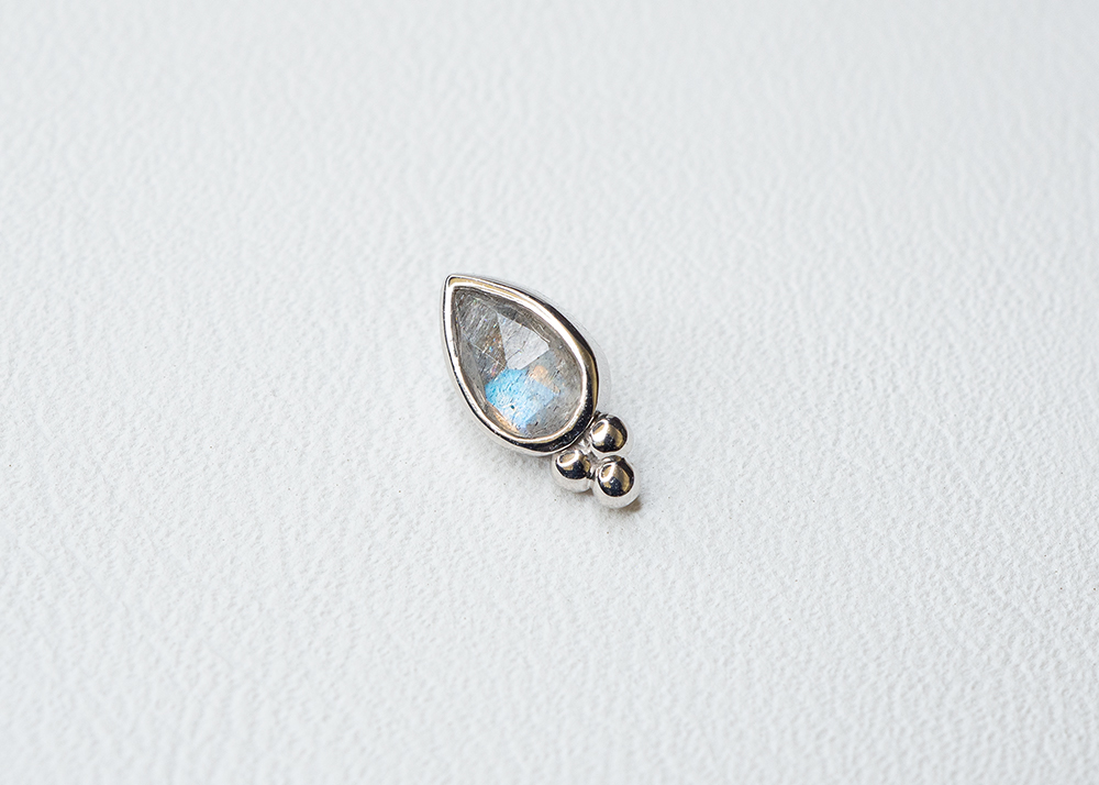beaded-pear-wg-labradorite